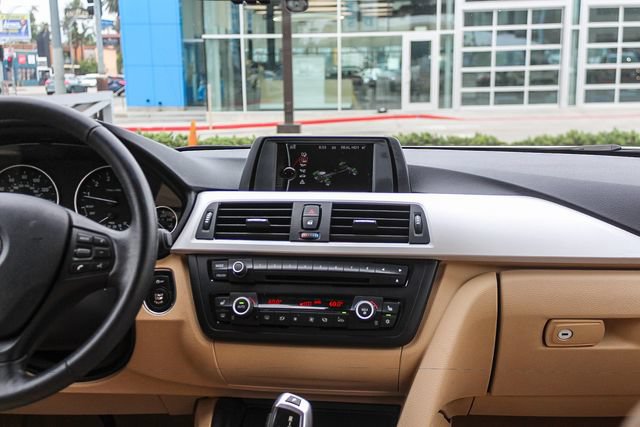 Used 2012 BMW 328i Sedan RWD image 17