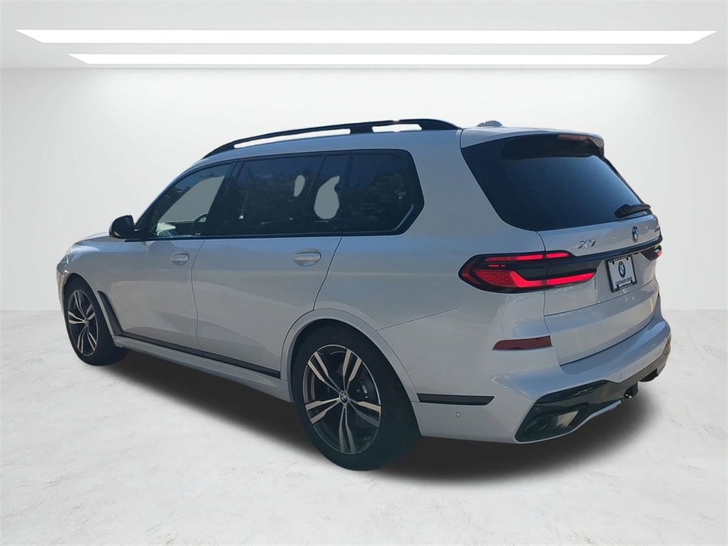 New 2026 BMW X7 xDrive40i w/ Executive Package image 6
