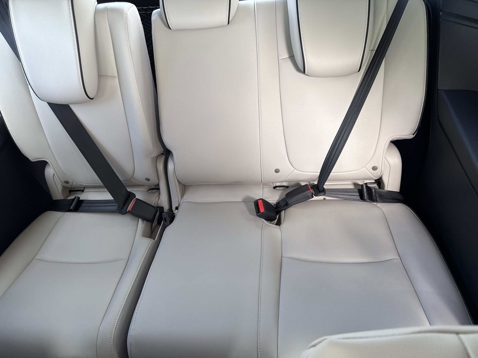 New 2026 Honda Odyssey Touring image 14