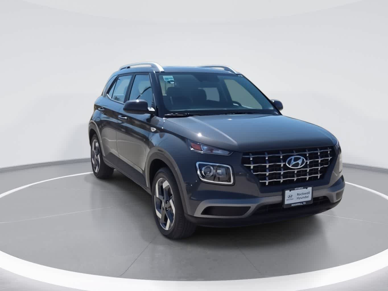 New 2026 Hyundai Venue SEL FWD image 2