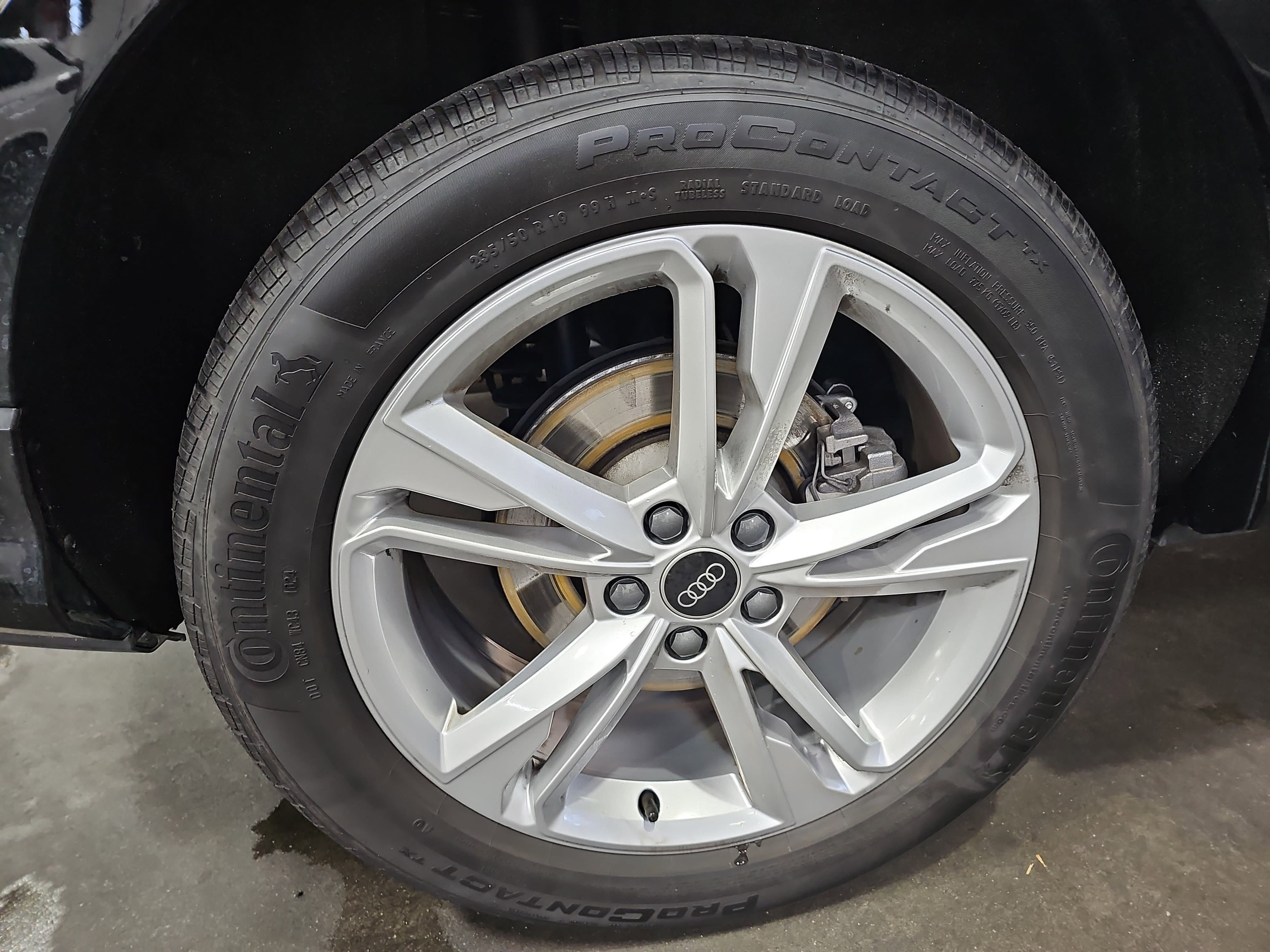 Used 2024 Audi Q3 2.0T Premium Plus image 35