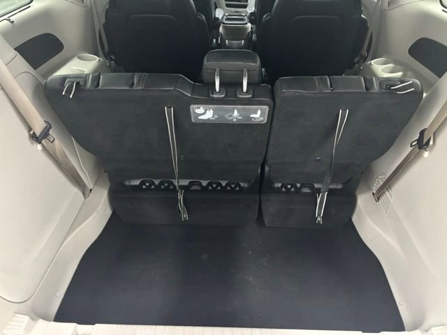 Used 2020 Chrysler Pacifica Touring-L FWD image 8
