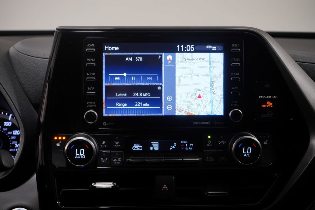 Used 2022 Toyota Highlander XLE image 12