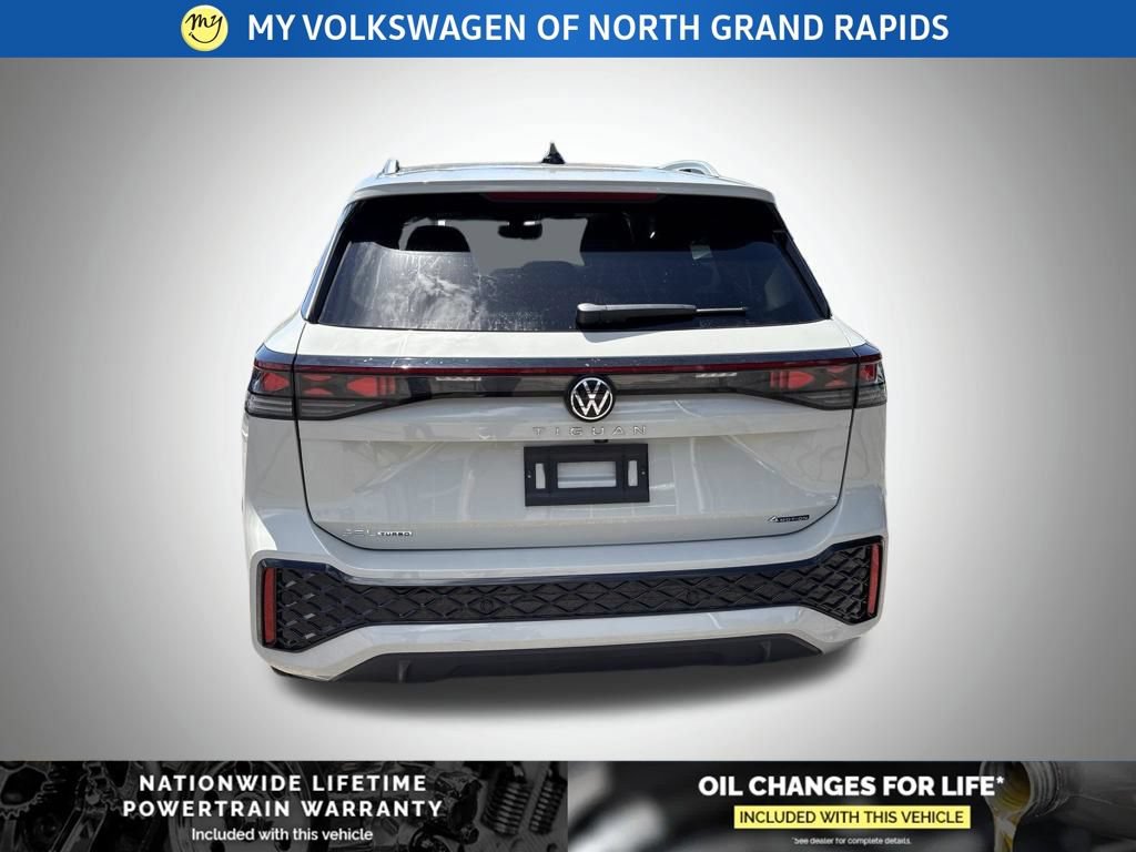 New 2026 Volkswagen Tiguan SEL R-Line AWD/4WD image 4