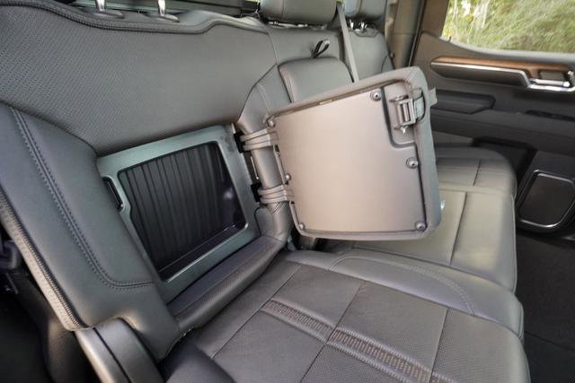 Used 2024 Chevrolet Silverado 1500 High Country w/ Midnight Edition image 29