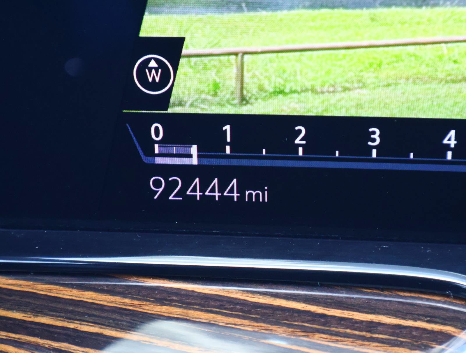 Used 2022 Cadillac Escalade Luxury RWD image 35