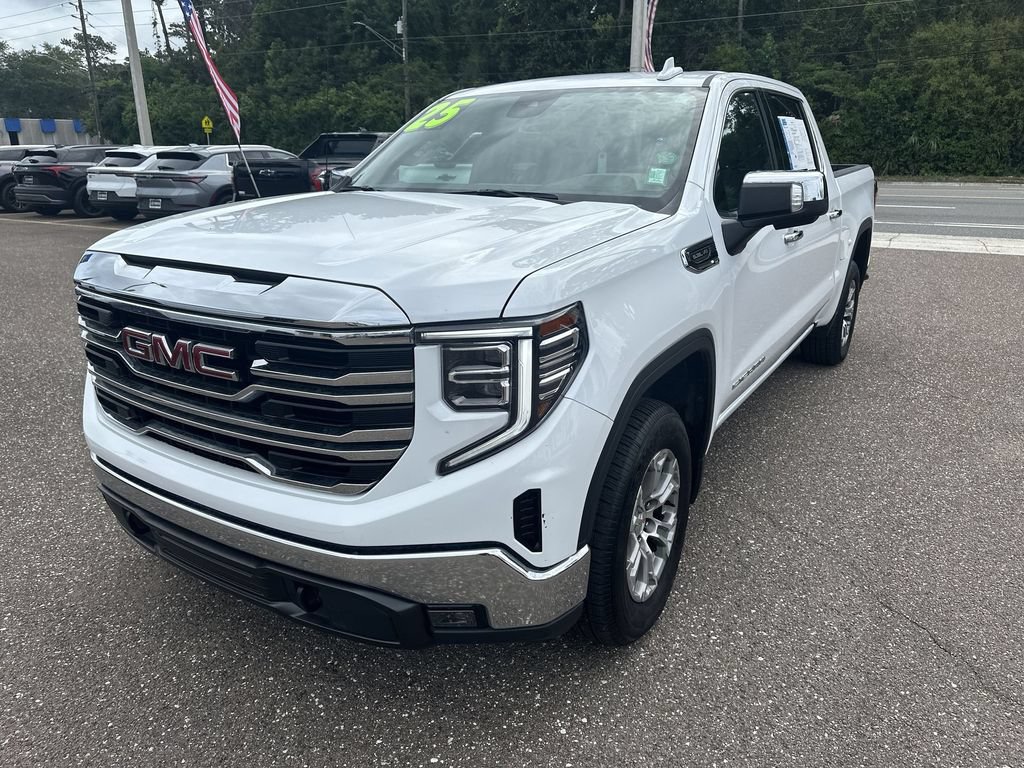 Used 2025 GMC Sierra 1500 SLT RWD image 12