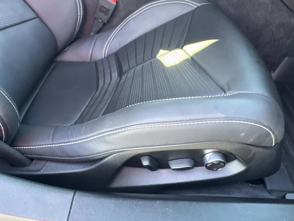 Used 2023 Chevrolet Corvette Stingray Premium Cpe w/ Z51 Performance Package image 10