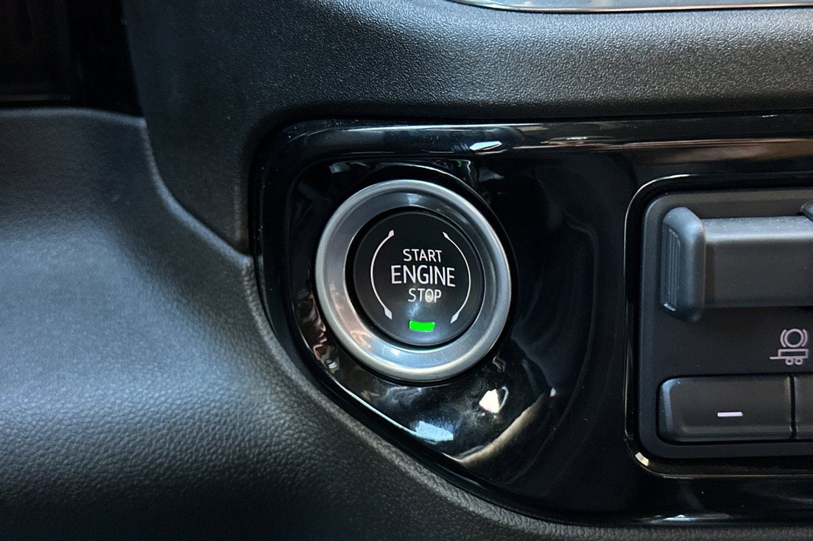 Used 2025 Chevrolet Silverado 2500 LT w/ Texas Edition image 20