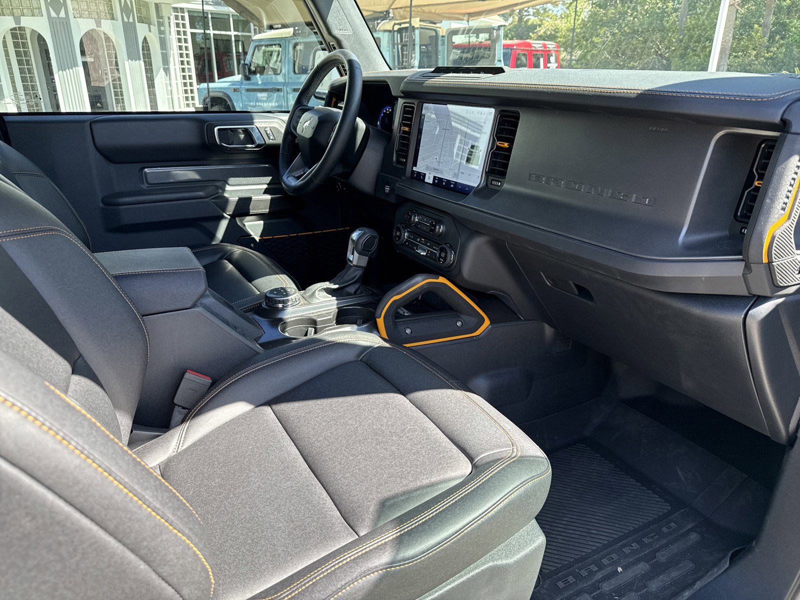 Used 2024 Ford Bronco Badlands image 34