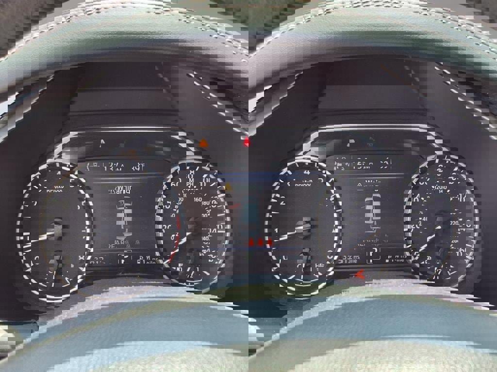 Used 2023 Nissan Murano SV image 16