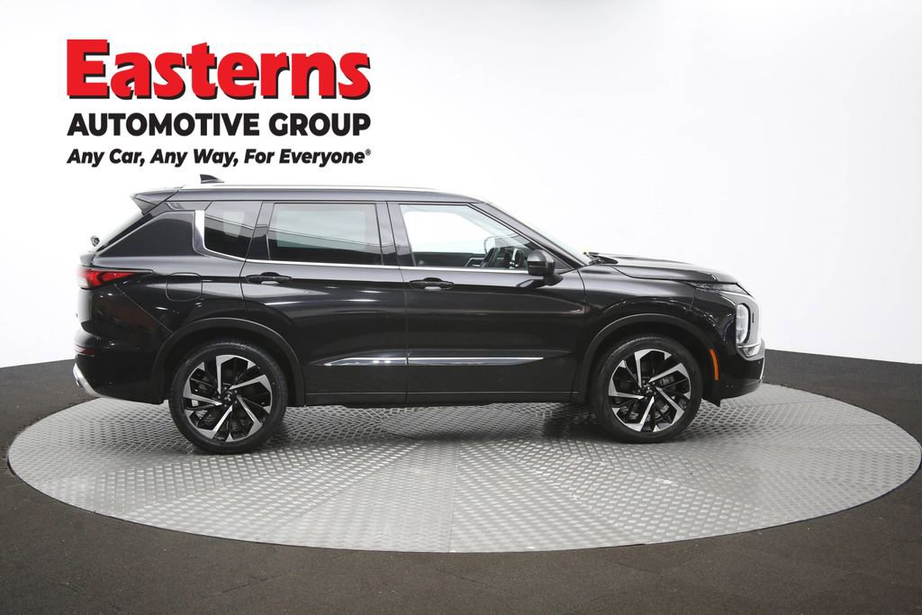 Used 2022 Mitsubishi Outlander SEL AWD/4WD image 47