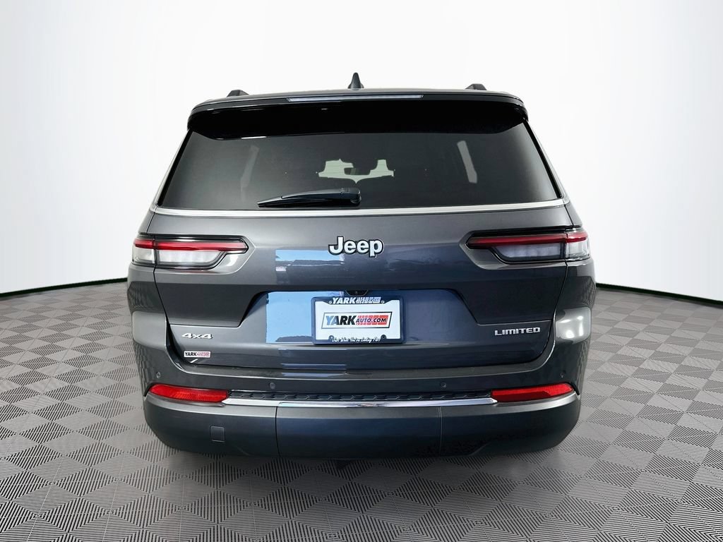 Certified 2025 Jeep Grand Cherokee L Limited AWD/4WD image 9