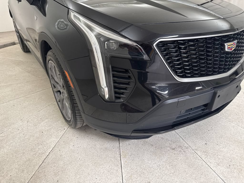 Used 2019 Cadillac XT4 Sport w/ Cold Weather Package AWD/4WD image 11