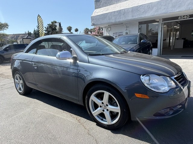 Used 2007 Volkswagen Eos 2.0T FWD image 8