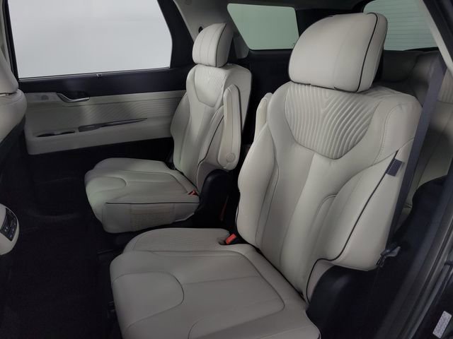 Used 2024 Hyundai Palisade Calligraphy image 19