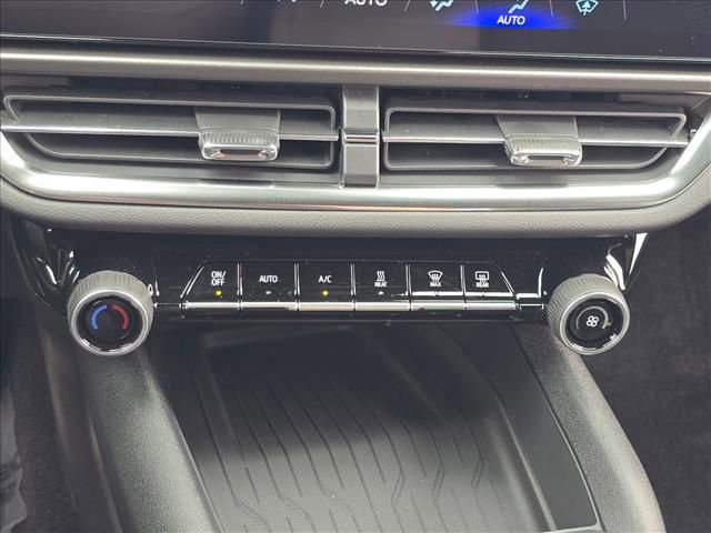 New 2026 Chevrolet Equinox EV LT image 26