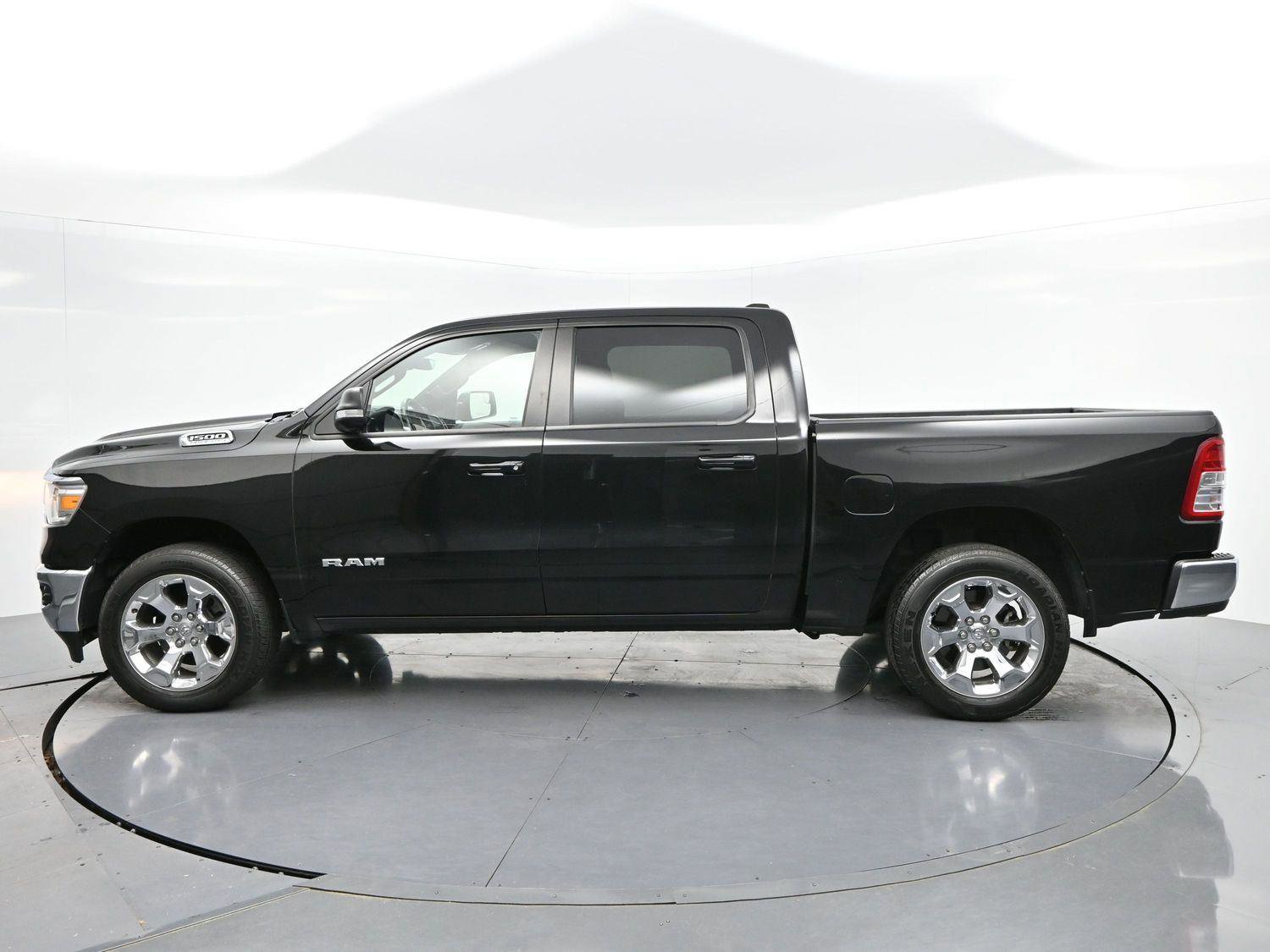 Used 2022 RAM 1500 Big Horn AWD/4WD image 4