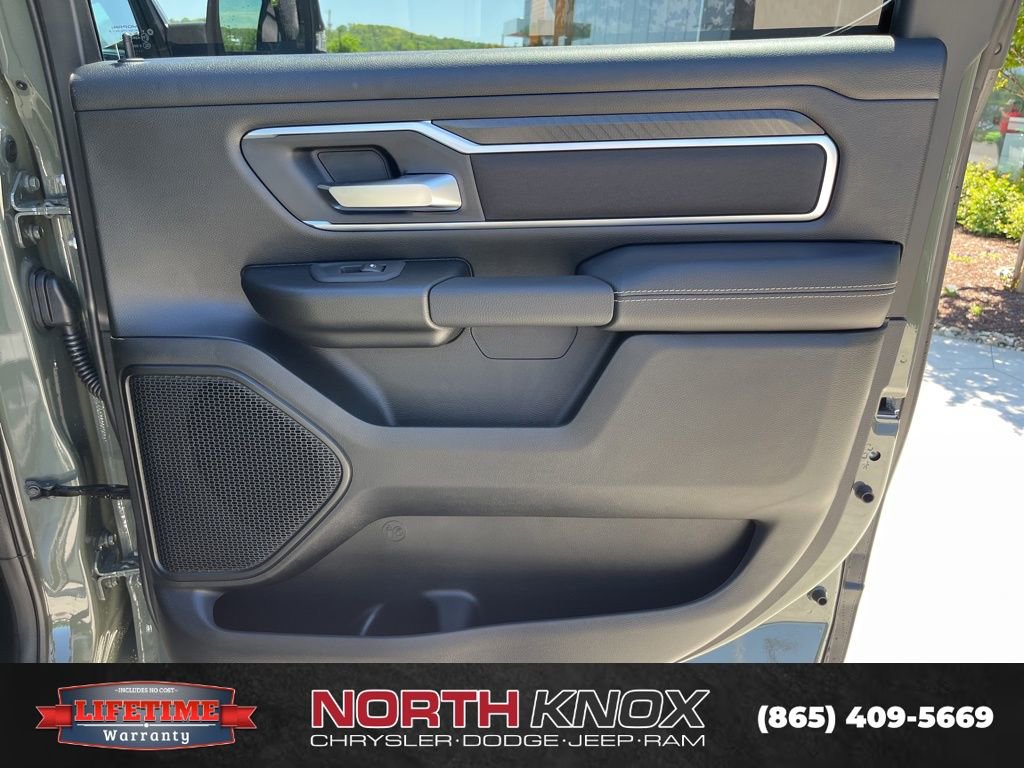 New 2026 RAM 1500 Big Horn AWD/4WD image 23