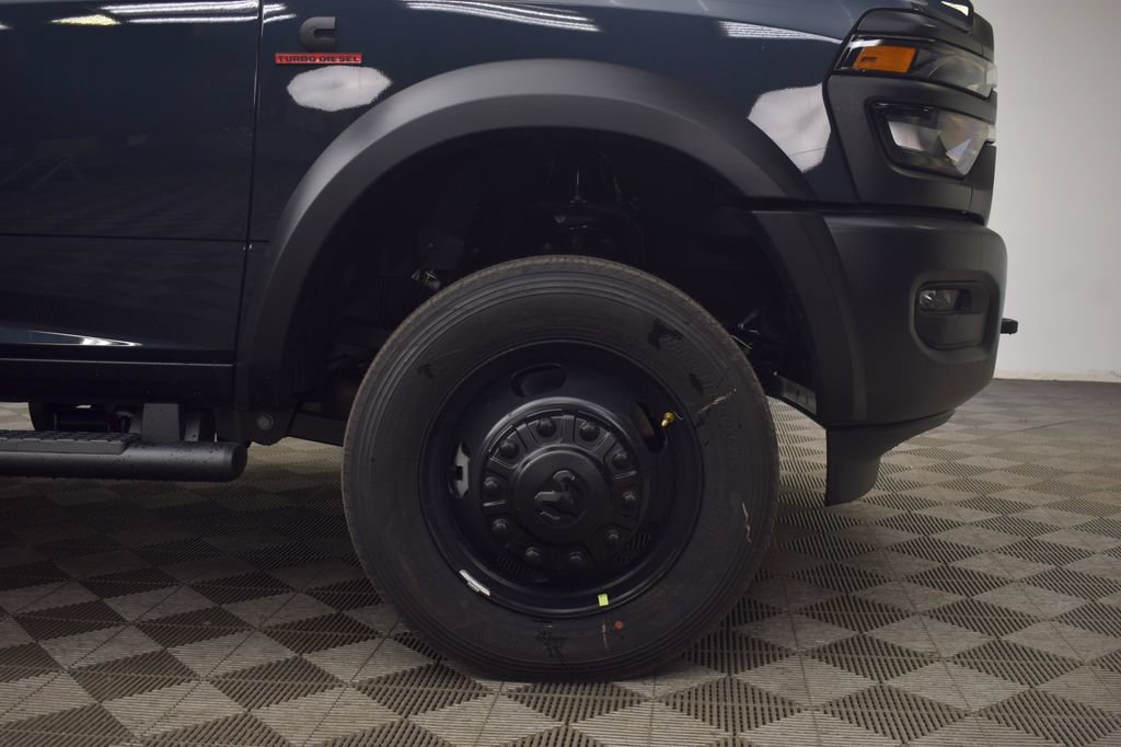 New 2026 RAM 5500 Tradesman AWD/4WD image 6