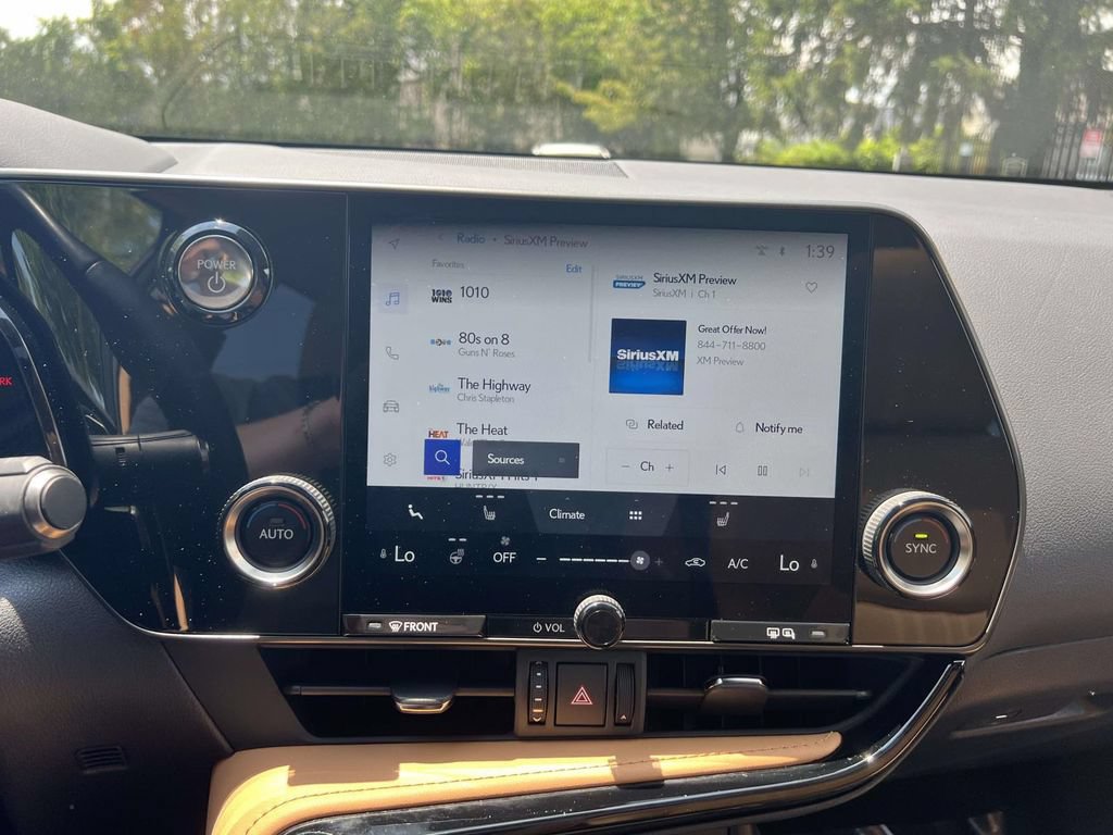 Certified 2022 Lexus NX 350h AWD w/ Towing Package (2000 Lbs) image 28