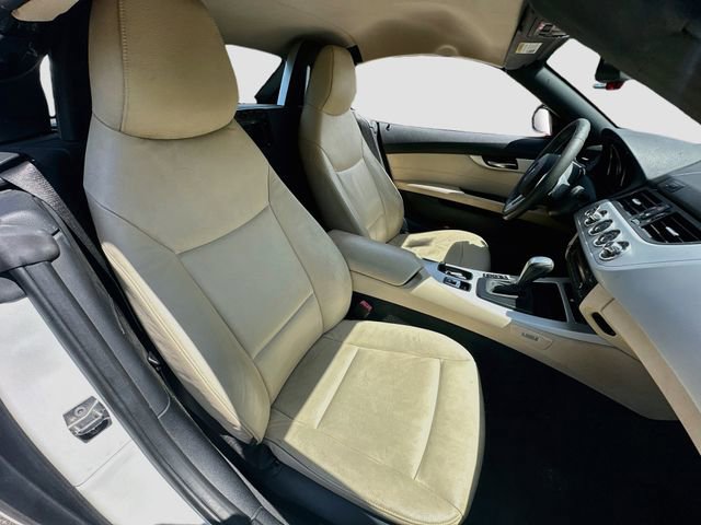 Used 2009 BMW Z4 sDrive30i RWD image 24