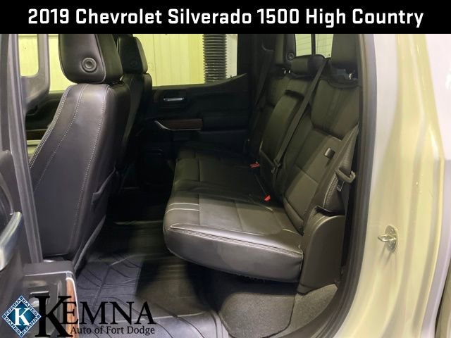 Used 2019 Chevrolet Silverado 1500 High Country image 29