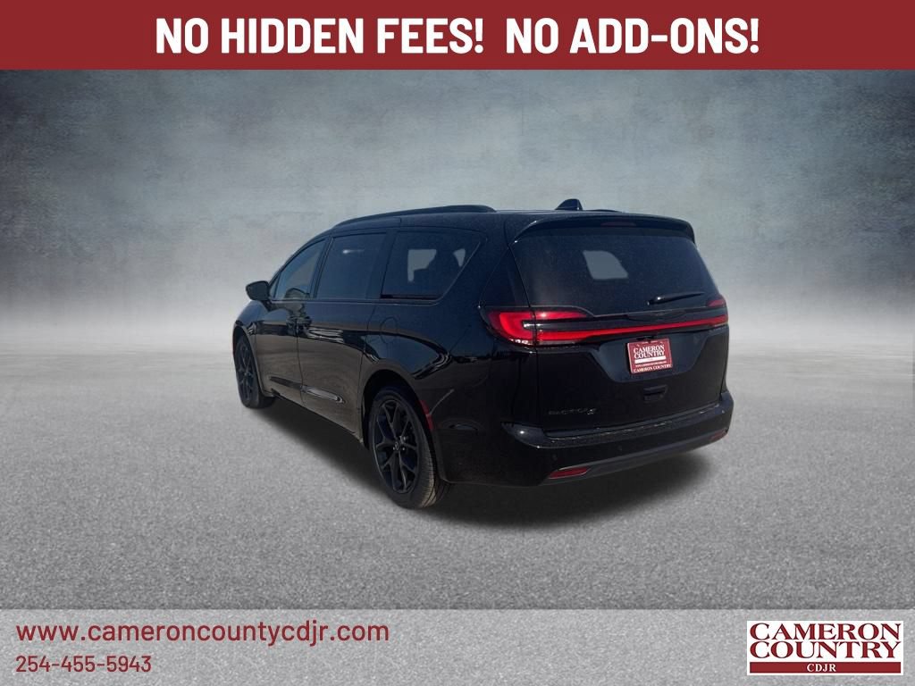 New 2026 Chrysler Pacifica Select w/ S Appearance Package FWD image 5