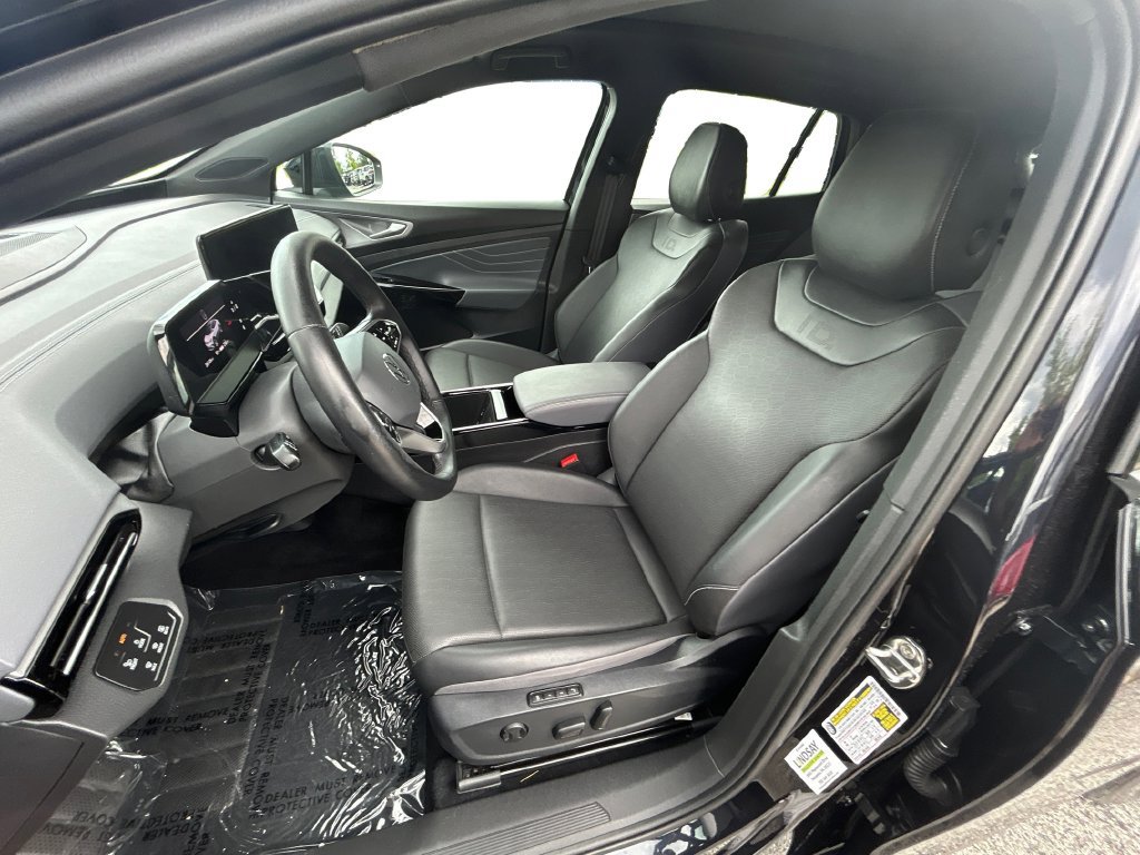 Used 2023 Volkswagen ID.4 Pro S Plus AWD/4WD image 14