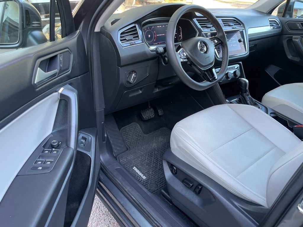 Used 2021 Volkswagen Tiguan SEL image 5