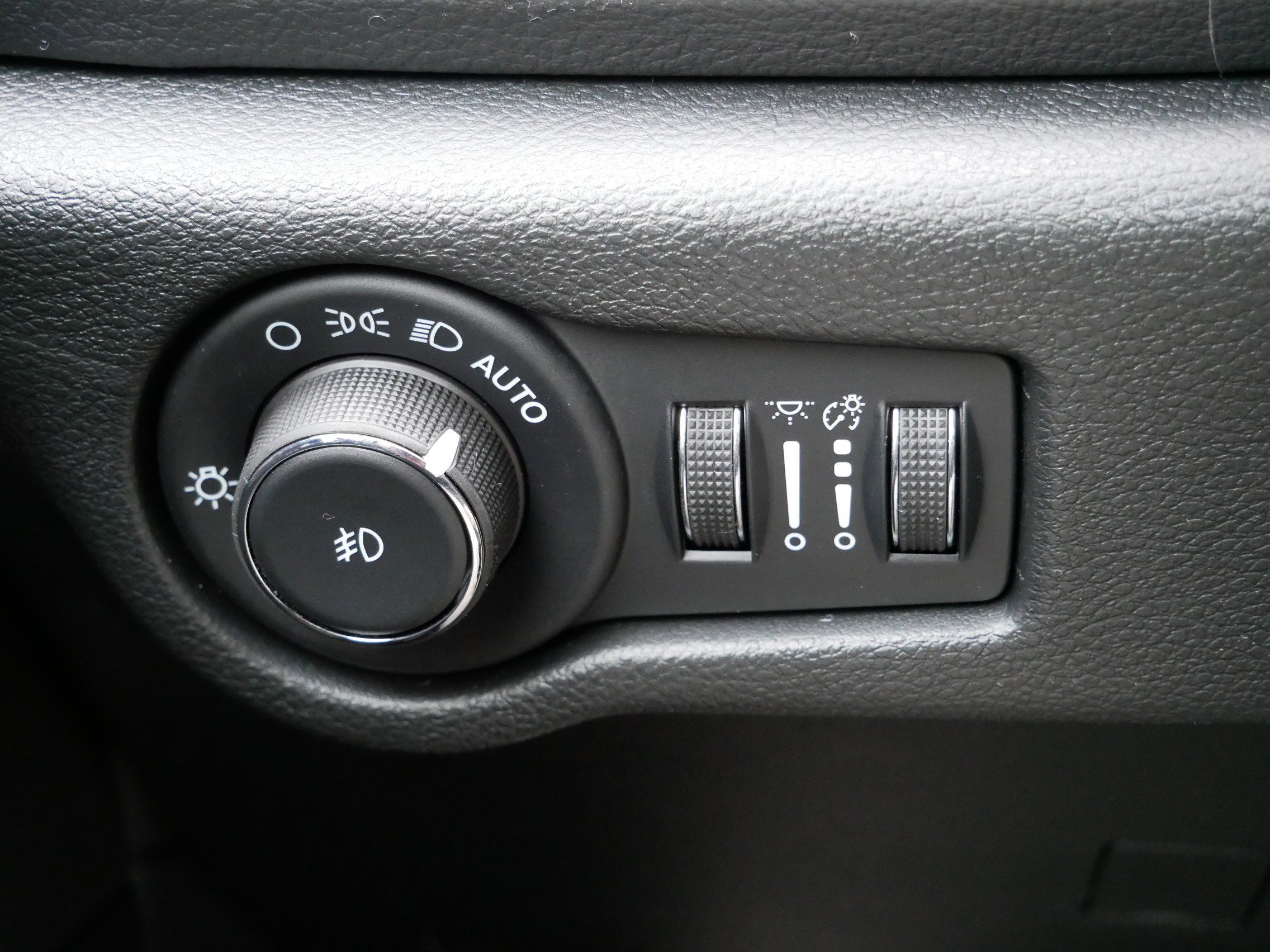 New 2026 Chrysler Pacifica Select image 19