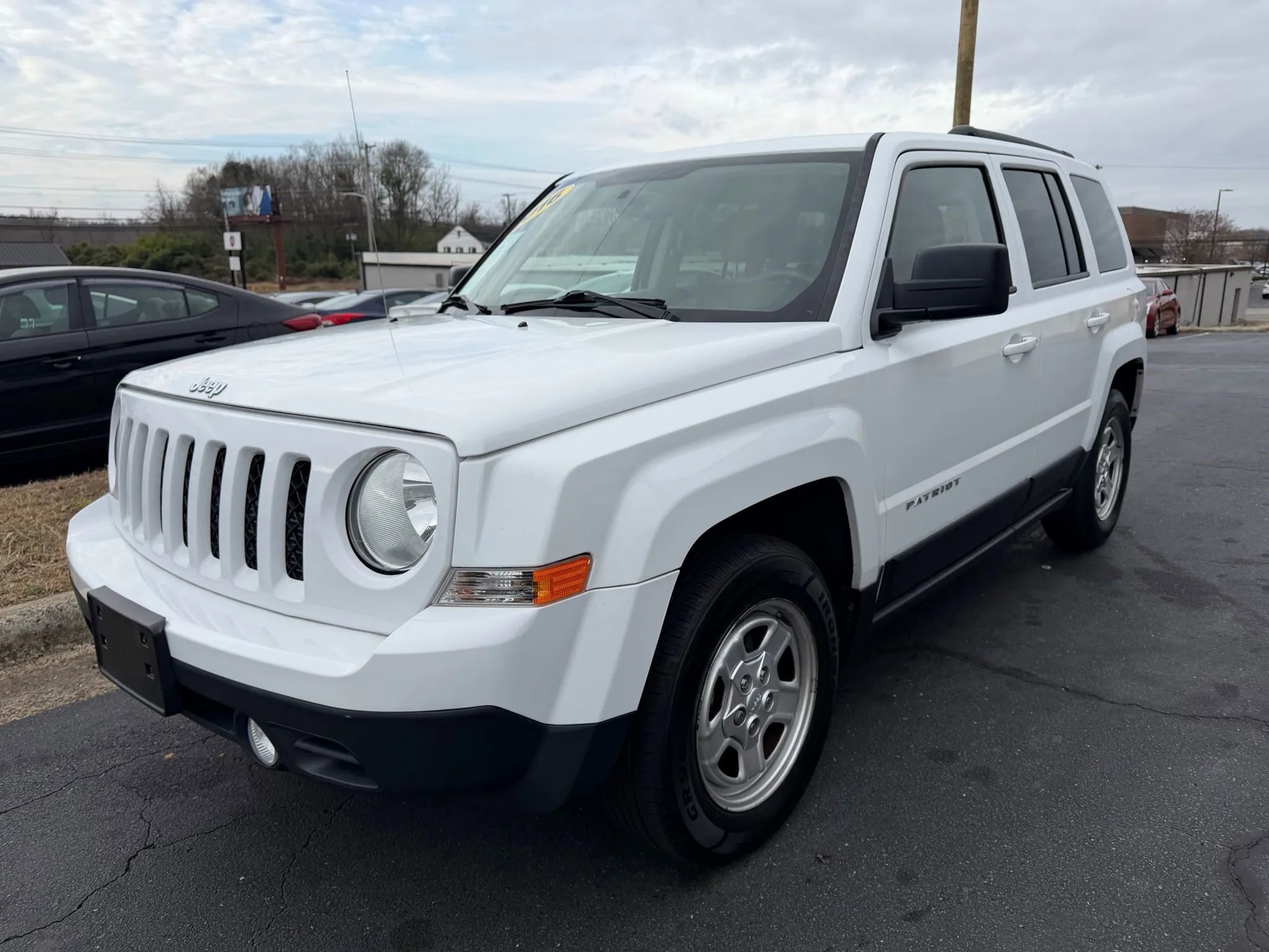 Used 2016 Jeep Patriot Sport w/ Power Value Group image 3