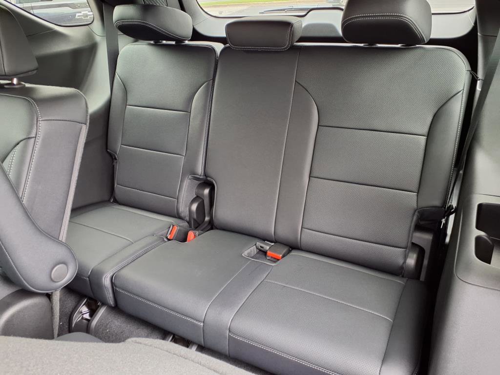 New 2026 Chevrolet Traverse LT w/ Driver Confidence Package image 6