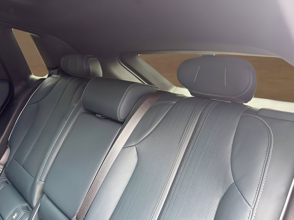 Certified 2025 Cadillac Lyriq Sport w/ Nappa Leather Package image 30