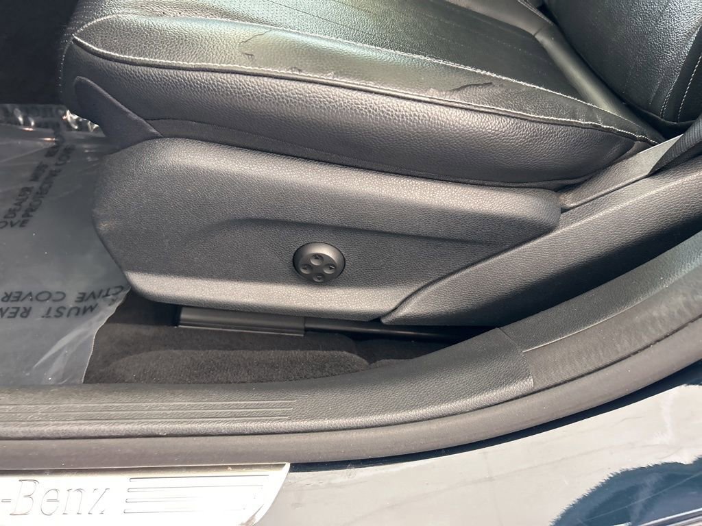 Used 2017 Mercedes-Benz E 300 w/ Premium 1 Package image 39