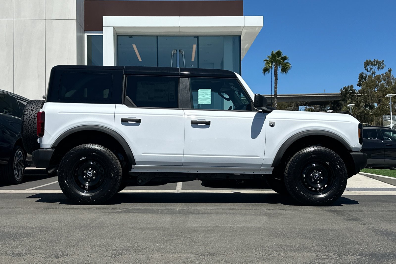New 2026 Ford Bronco Big Bend AWD/4WD image 2