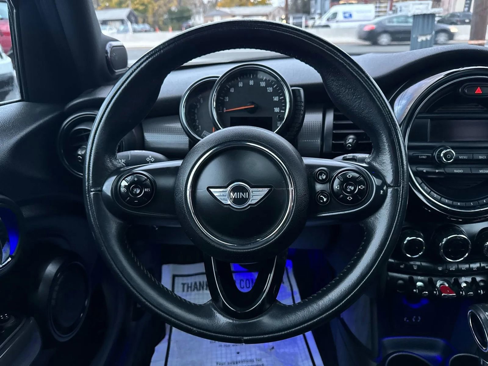 Used 2015 MINI Cooper 4-Door Hardtop image 33