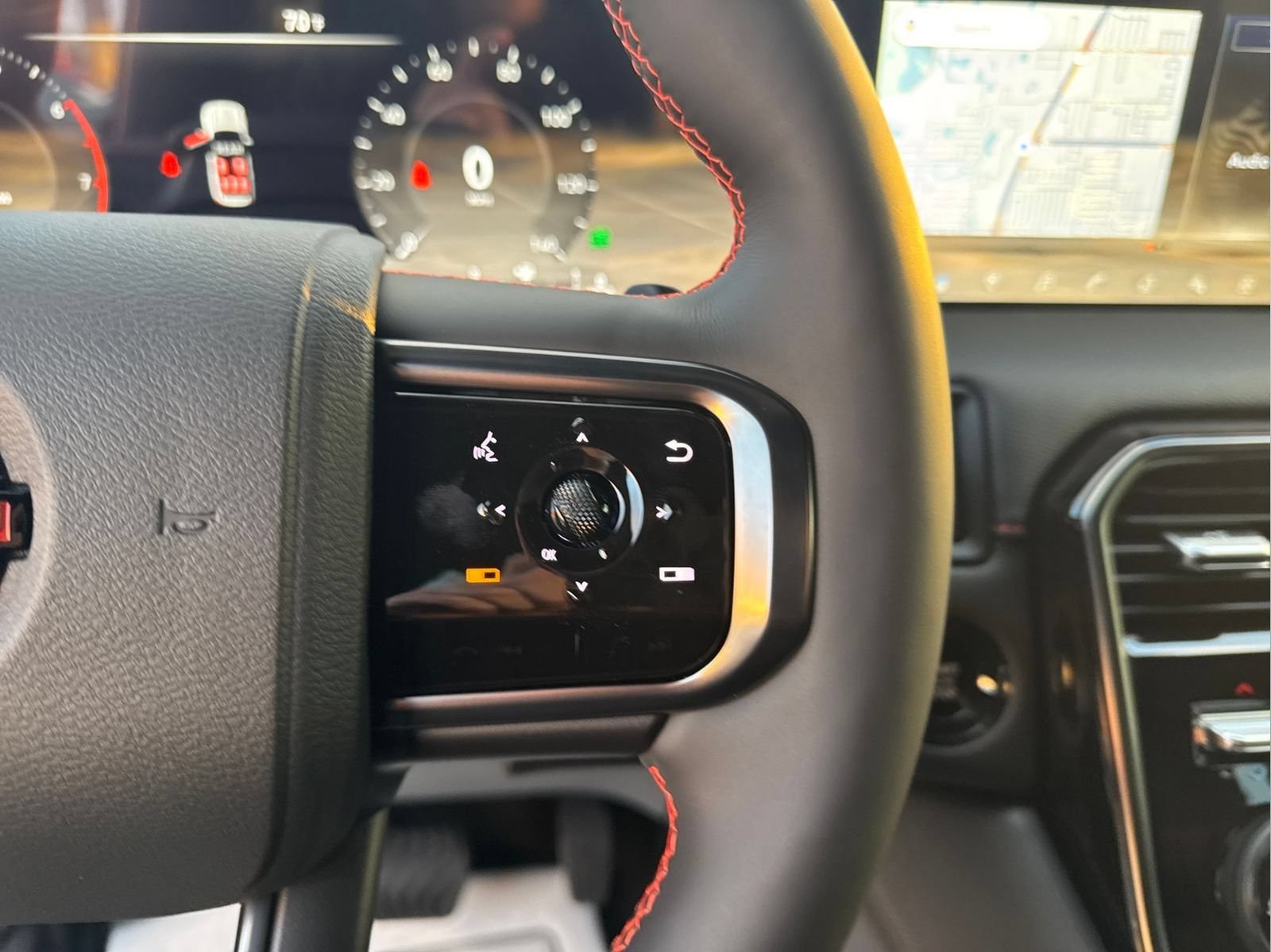 New 2026 Nissan Armada PRO-4X AWD/4WD image 17