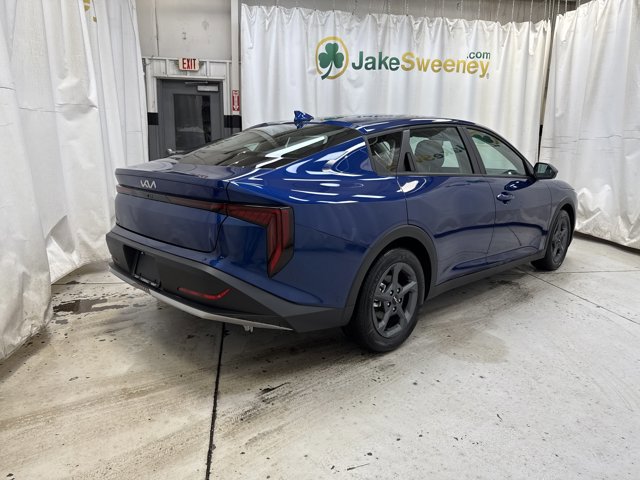 New 2026 Kia K4 LXS image 10