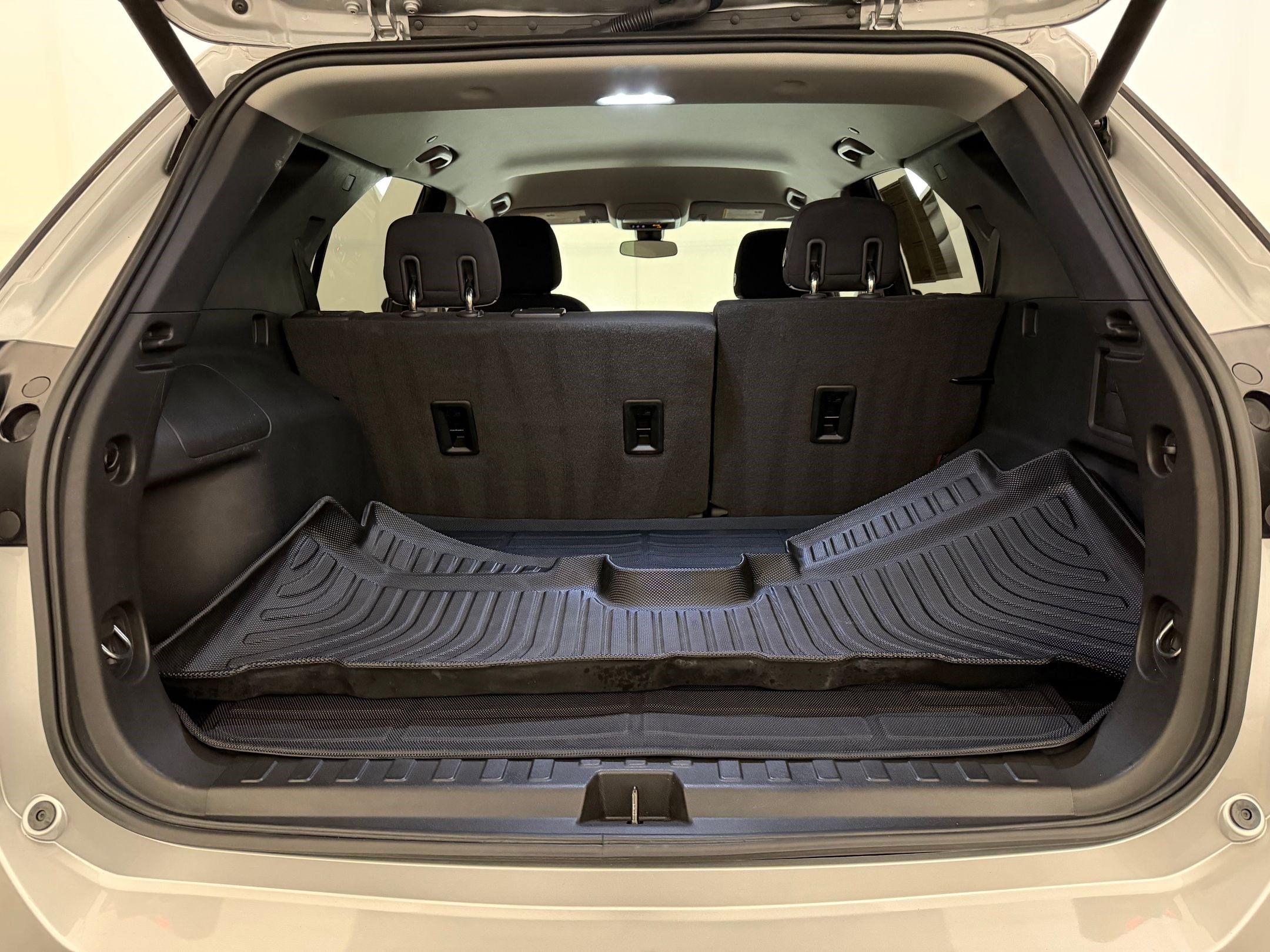 Used 2020 Chevrolet Equinox LT AWD/4WD image 27