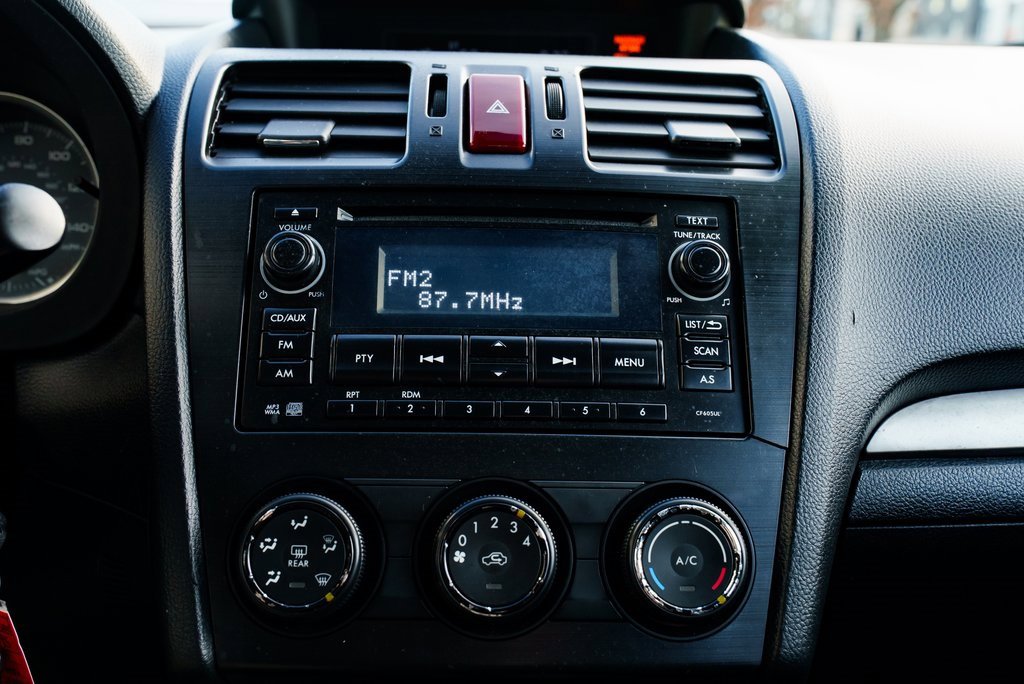 Used 2014 Subaru Forester 2.5i image 13