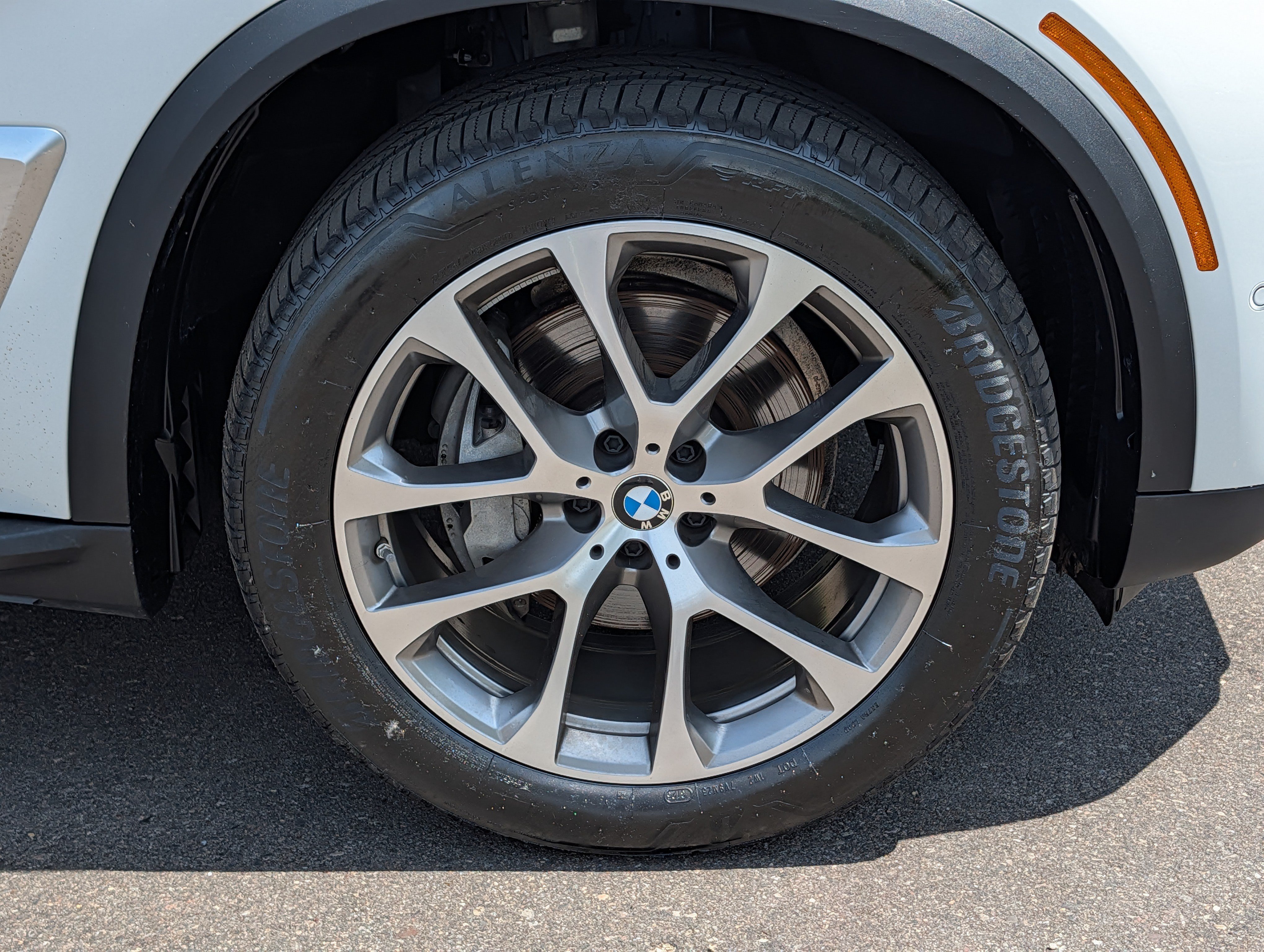 Used 2026 BMW X5 xDrive40i AWD/4WD image 15