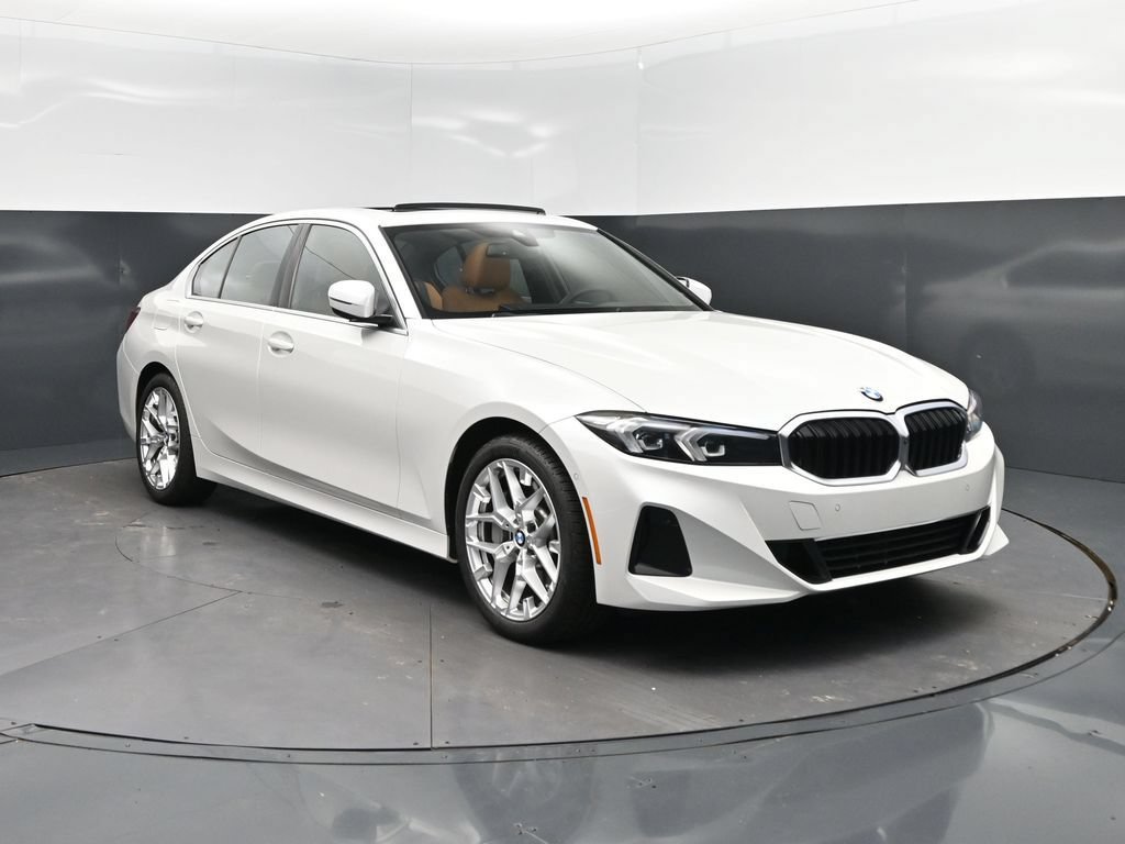 Certified 2026 BMW 330i Sedan RWD image 9