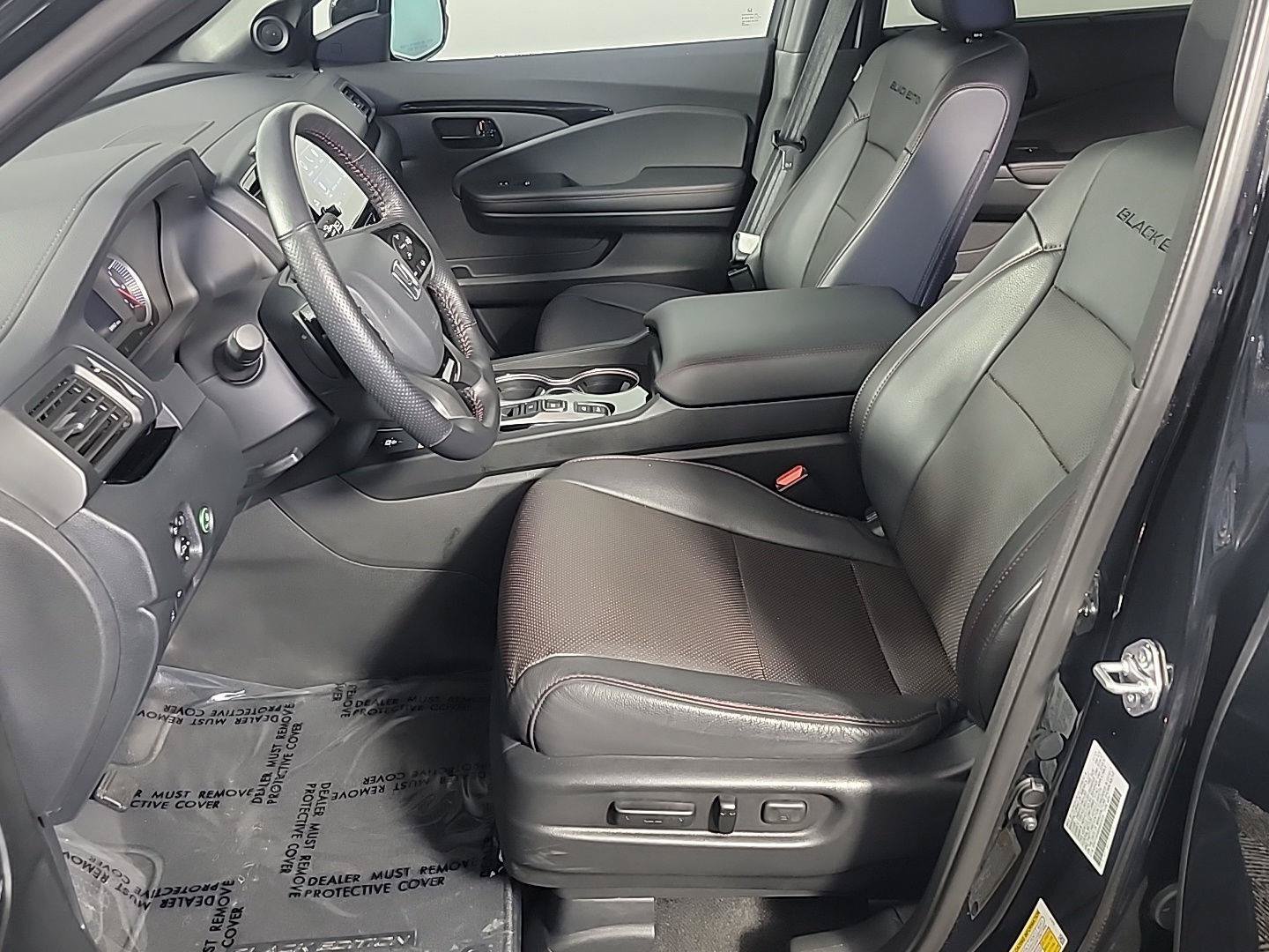 Certified 2024 Honda Passport Black Edition image 19