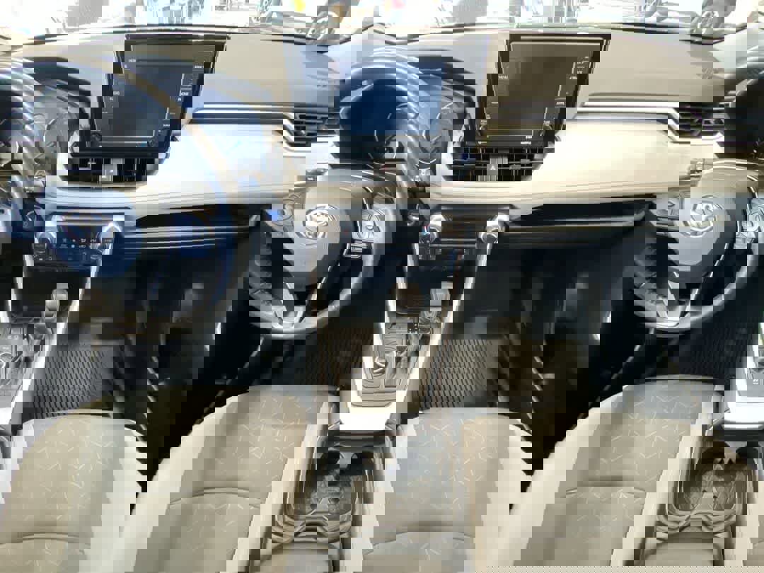 Used 2021 Toyota RAV4 XLE w/ Convenience Package image 23