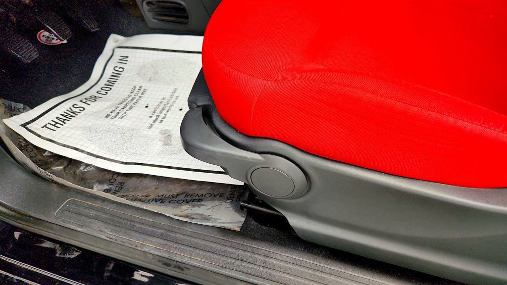 Used 2015 FIAT 500 Pop image 12