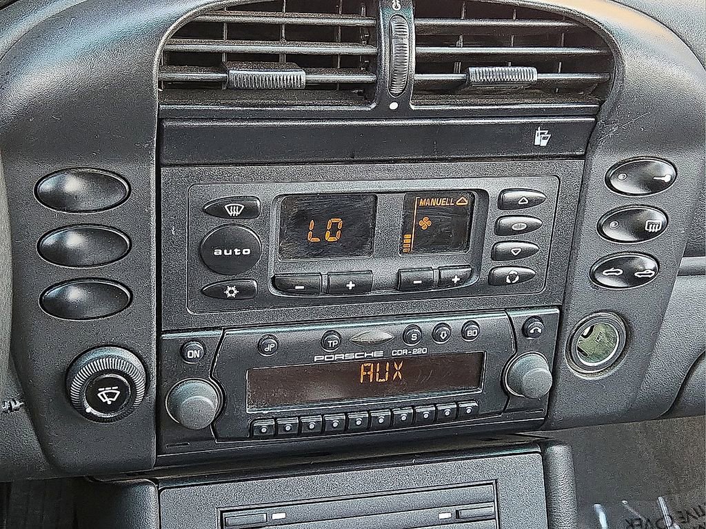 Used 2002 Porsche 911 Carrera image 26