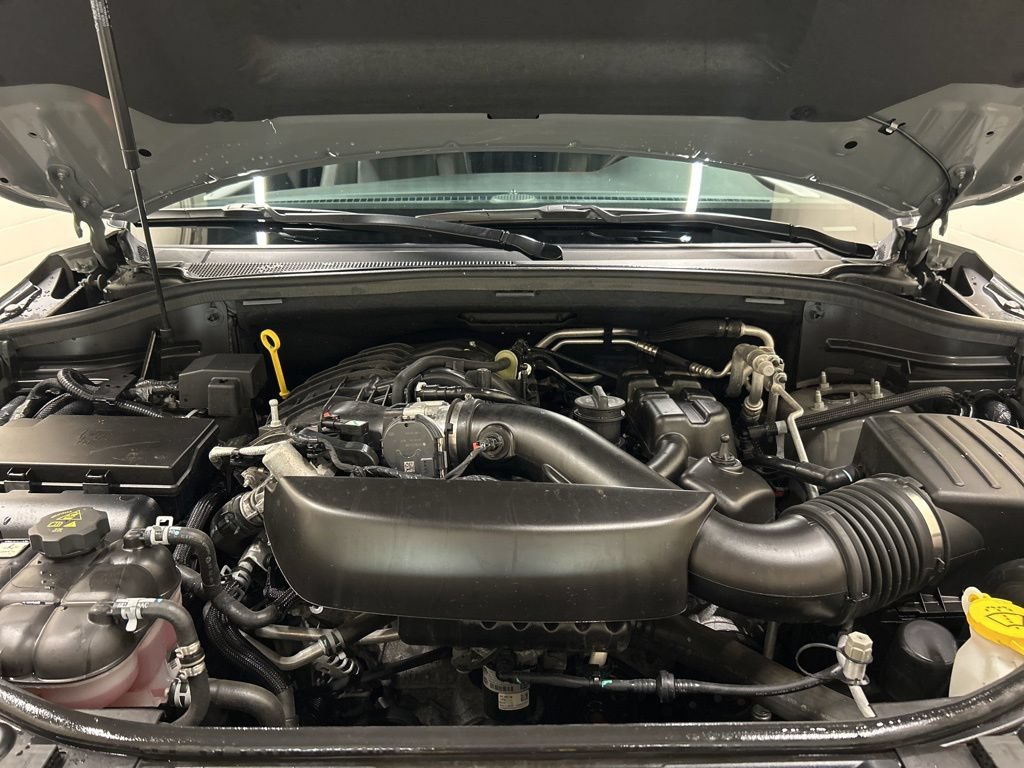 Used 2024 Dodge Durango GT AWD/4WD image 18
