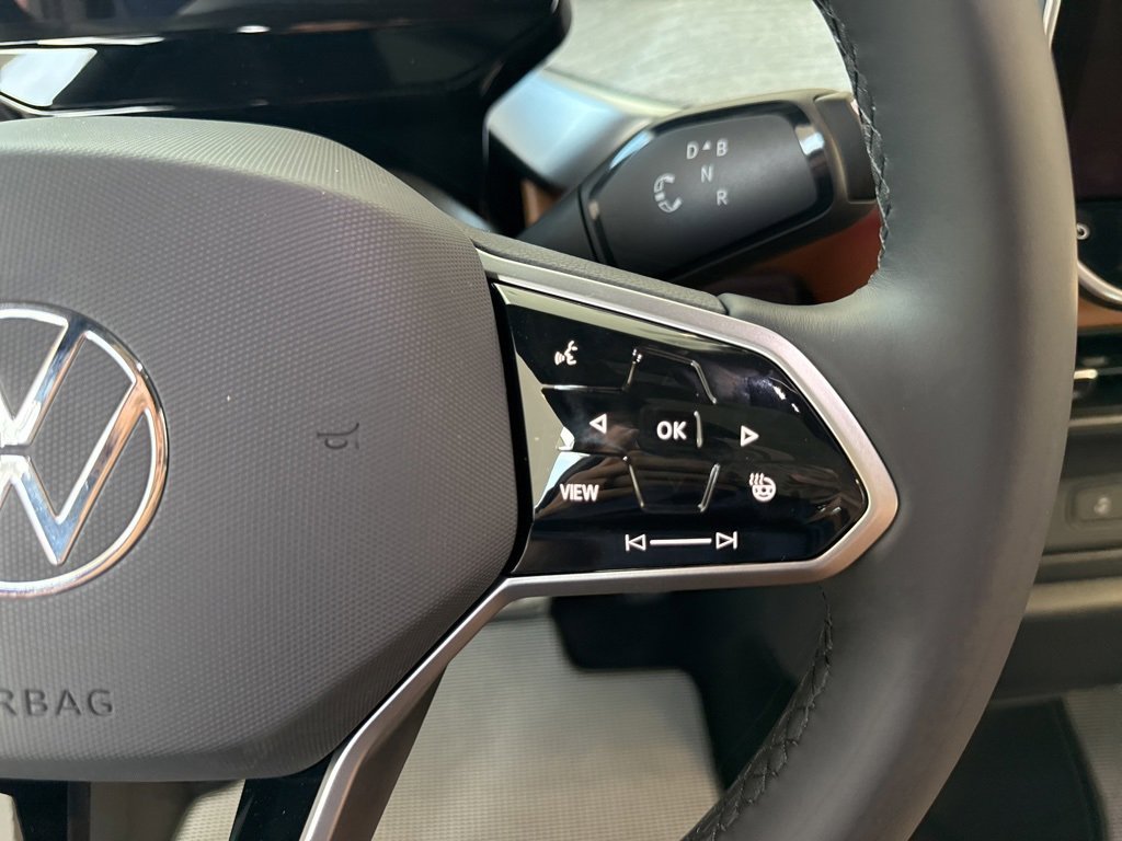 New 2025 Volkswagen ID. Buzz Pro S Plus image 36