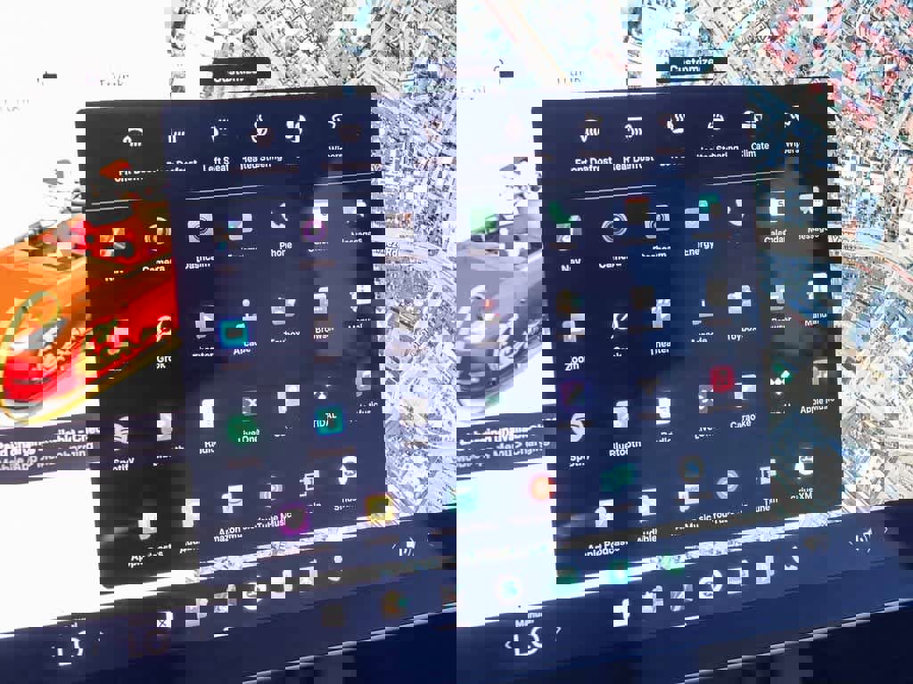 Used 2022 Tesla Model Y Performance image 21